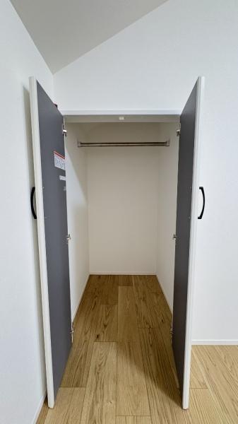 戸塚区戸塚町　全１棟