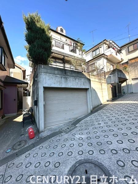 横浜市神奈川区三枚町の中古一戸建て