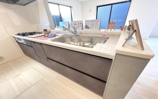 金沢区柳町　全３棟３号棟