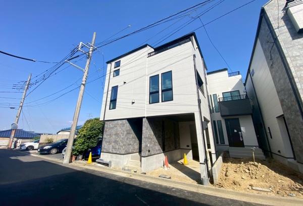 金沢区富岡東１丁目　全３棟１号棟
