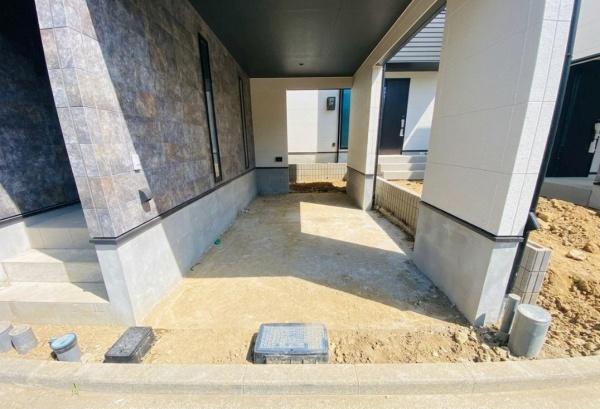 金沢区富岡東１丁目　全３棟１号棟