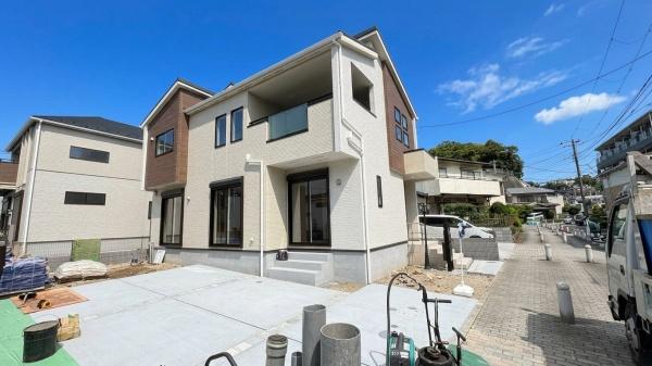 金沢区釜利谷東５丁目　全4棟1号棟