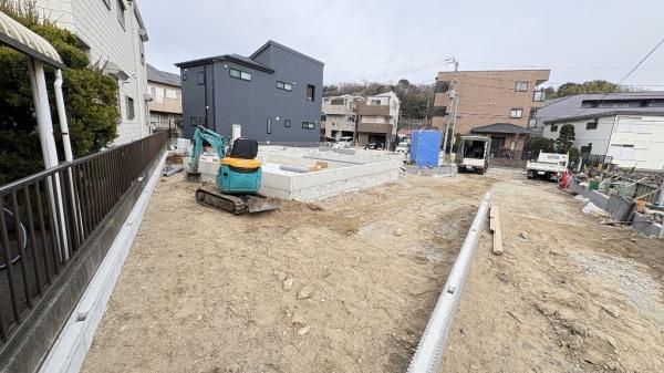 金沢区釜利谷東５丁目　全4棟2号棟