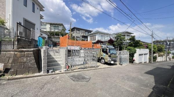 金沢区釜利谷西１丁目