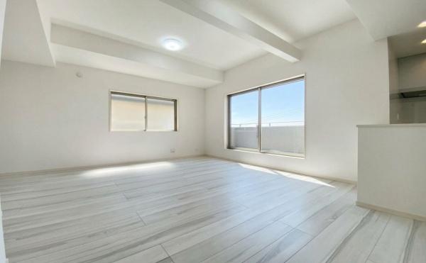 港北区高田西３丁目　全１棟１号棟