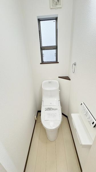 横浜市磯子区滝頭２丁目の中古一戸建て