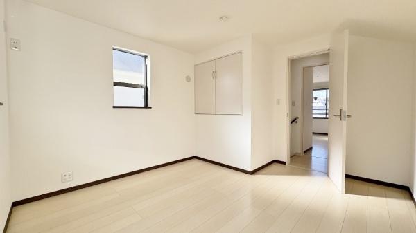 横浜市磯子区滝頭２丁目の中古一戸建て