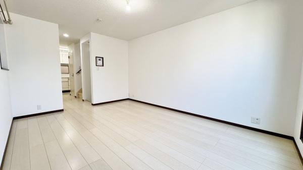 磯子区滝頭２丁目　戸建て