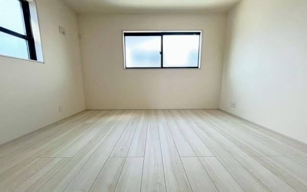 戸塚区平戸2丁目　全2棟2号棟