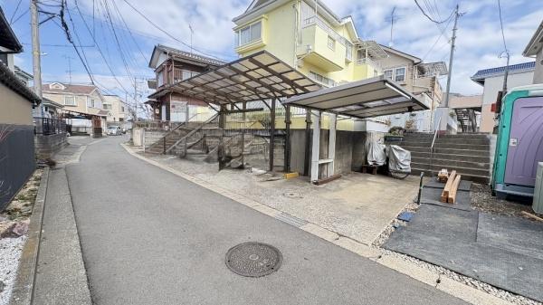 瀬谷区竹村町