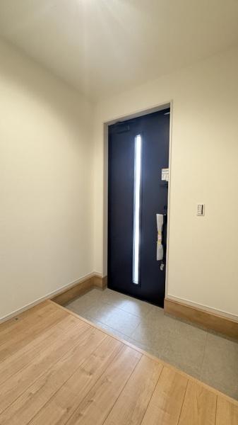 栄区犬山町　全２棟１号棟