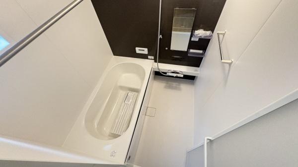 栄区犬山町　全２棟１号棟
