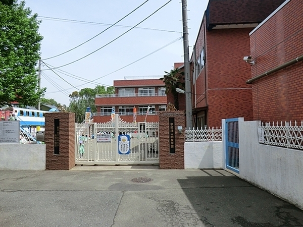 アーバンフォレスト柿生(鶴川女子短期大学附属幼稚園)