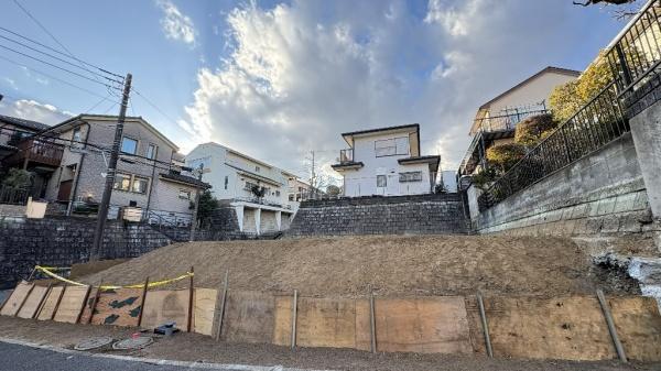 横浜市港北区高田西５丁目の土地