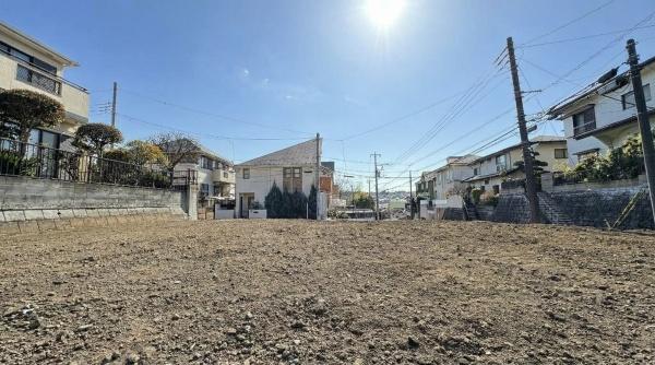 横浜市港北区高田西５丁目の土地