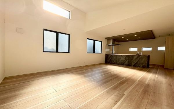横浜市南区大岡１丁目の新築一戸建