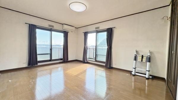 横浜市神奈川区松見町３丁目の中古一戸建て