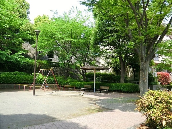 瀬谷区南台１丁目　全２棟Ｂ号棟(南台第二公園)