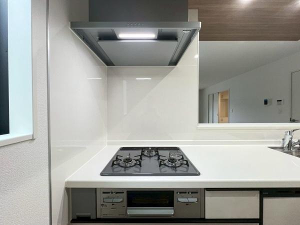 戸塚区小雀町　全２棟１号棟