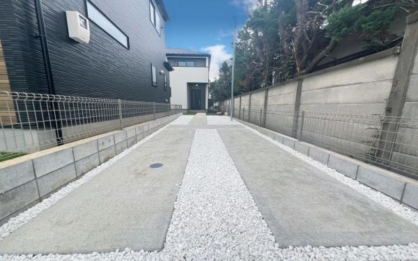 戸塚区小雀町　全２棟２号棟