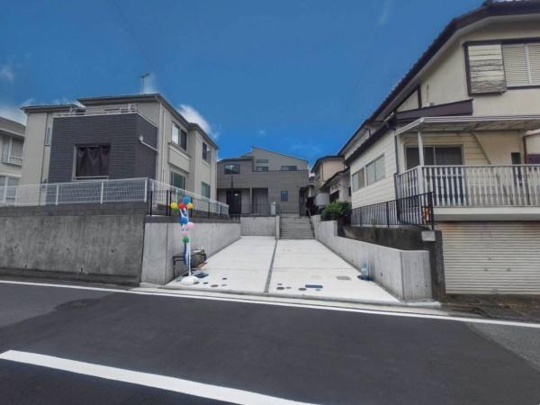 戸塚区名瀬町　全２棟Ｂ号棟