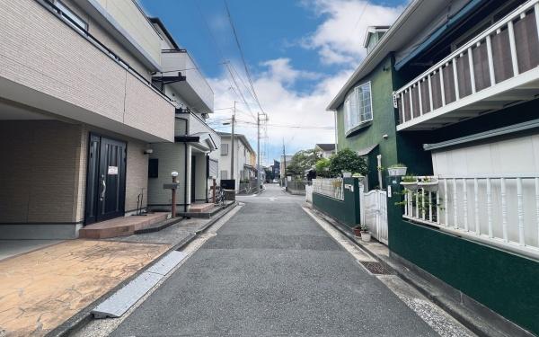 横浜市磯子区滝頭２丁目の中古一戸建て