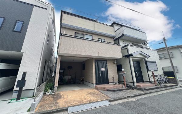 横浜市磯子区滝頭２丁目の中古一戸建て