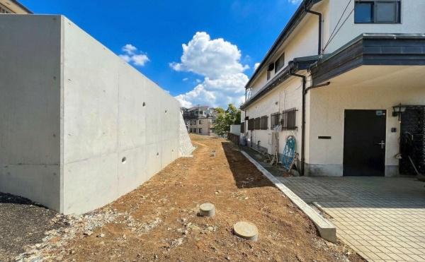 横浜市保土ケ谷区峰岡町２丁目の土地