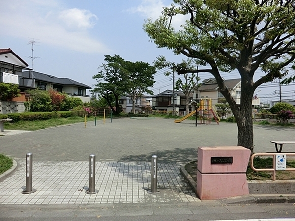 横浜市緑区上山３丁目の中古一戸建て(池ノ谷公園)