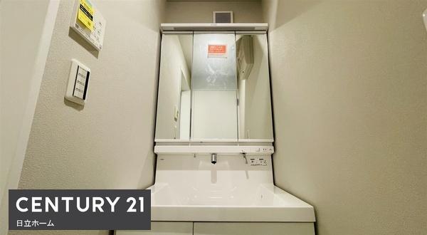 金沢区六浦南2丁目　全3棟2号棟