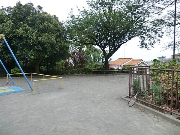 アトラス上大岡ヒルズ(井戸ノ久保公園)