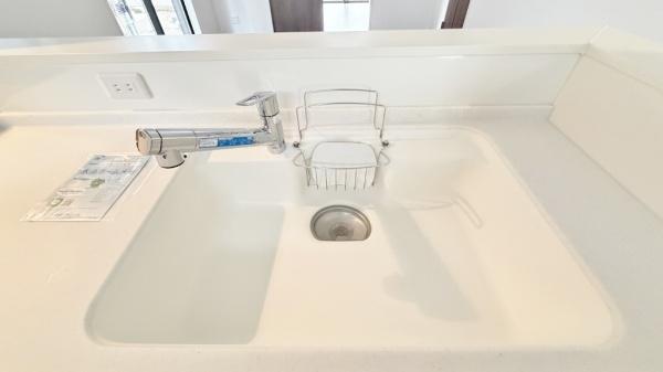 鎌倉市七里ガ浜１丁目　全２棟１号棟