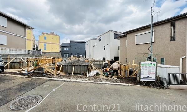 神奈川区松見町３丁目　全２棟２号棟