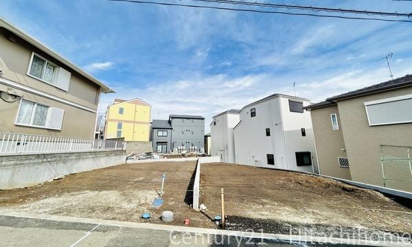 神奈川区松見町３丁目　全２棟２号棟