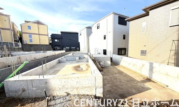 神奈川区松見町３丁目　全２棟２号棟