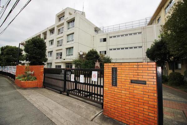 川崎市宮前区神木本町５丁目の新築一戸建(川崎市立向丘中学校)