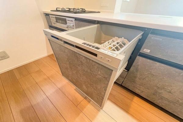 逗子市池子１丁目　全１棟