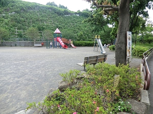 戸塚区舞岡町　全2棟1号棟(吉田町第二公園)