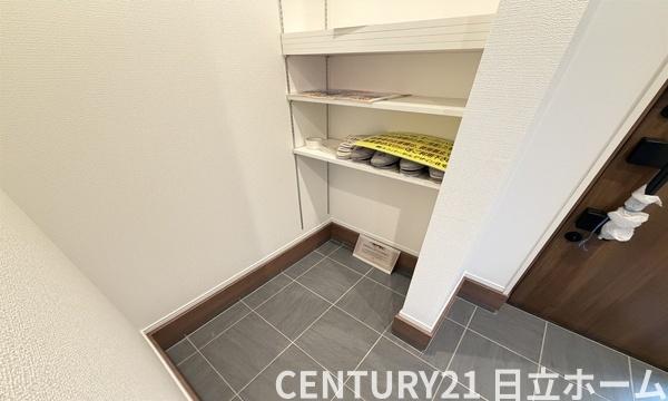 旭区白根６丁目　全２棟１号棟