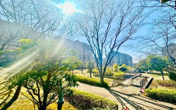 サンステージ緑園都市東の街　10番館