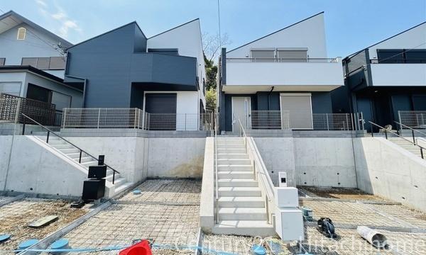 神奈川区三ツ沢上町　全３棟１号棟
