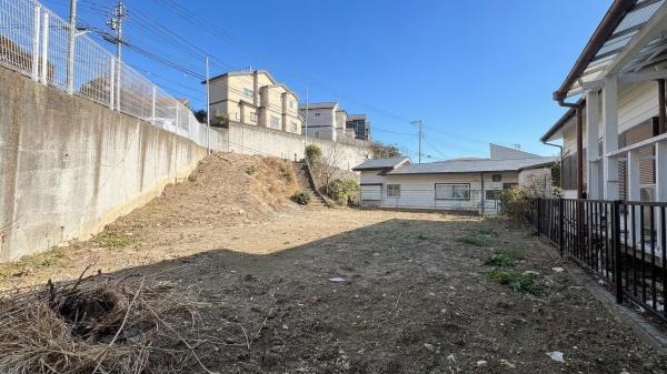 三浦郡葉山町一色の土地