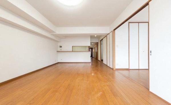 リベラル伊勢佐木町