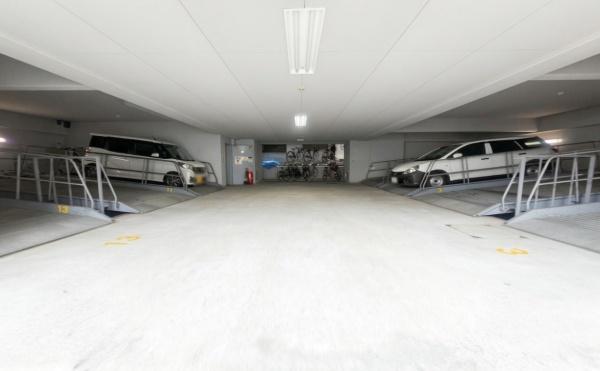 リベラル伊勢佐木町