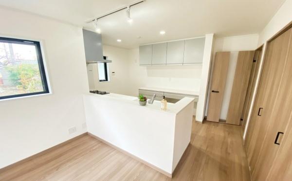 瀬谷区北新　全２棟Ａ号棟