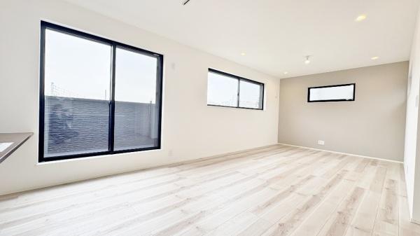 港南区笹下４丁目　全２棟２号棟