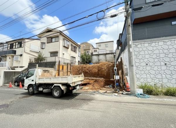 緑区いぶき野　全１棟