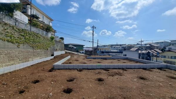 市南区六川２丁目　全３棟Ａ号棟