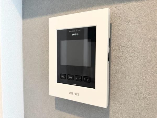 市南区六川２丁目　全３棟Ｂ号棟