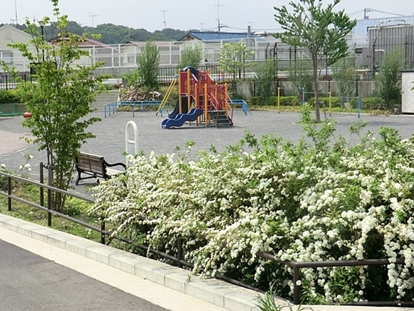 緑区北八朔町　全１棟１号棟(青砥公園)